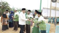 HADIR : Ketua DPD Demokrat Jambi, H. Mashuri menghadiri acara satu abad NU di kecamatan Pelepat Ilir
